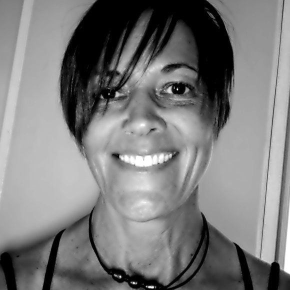 Meet your Posher, Tammy - Picture 3 of 3